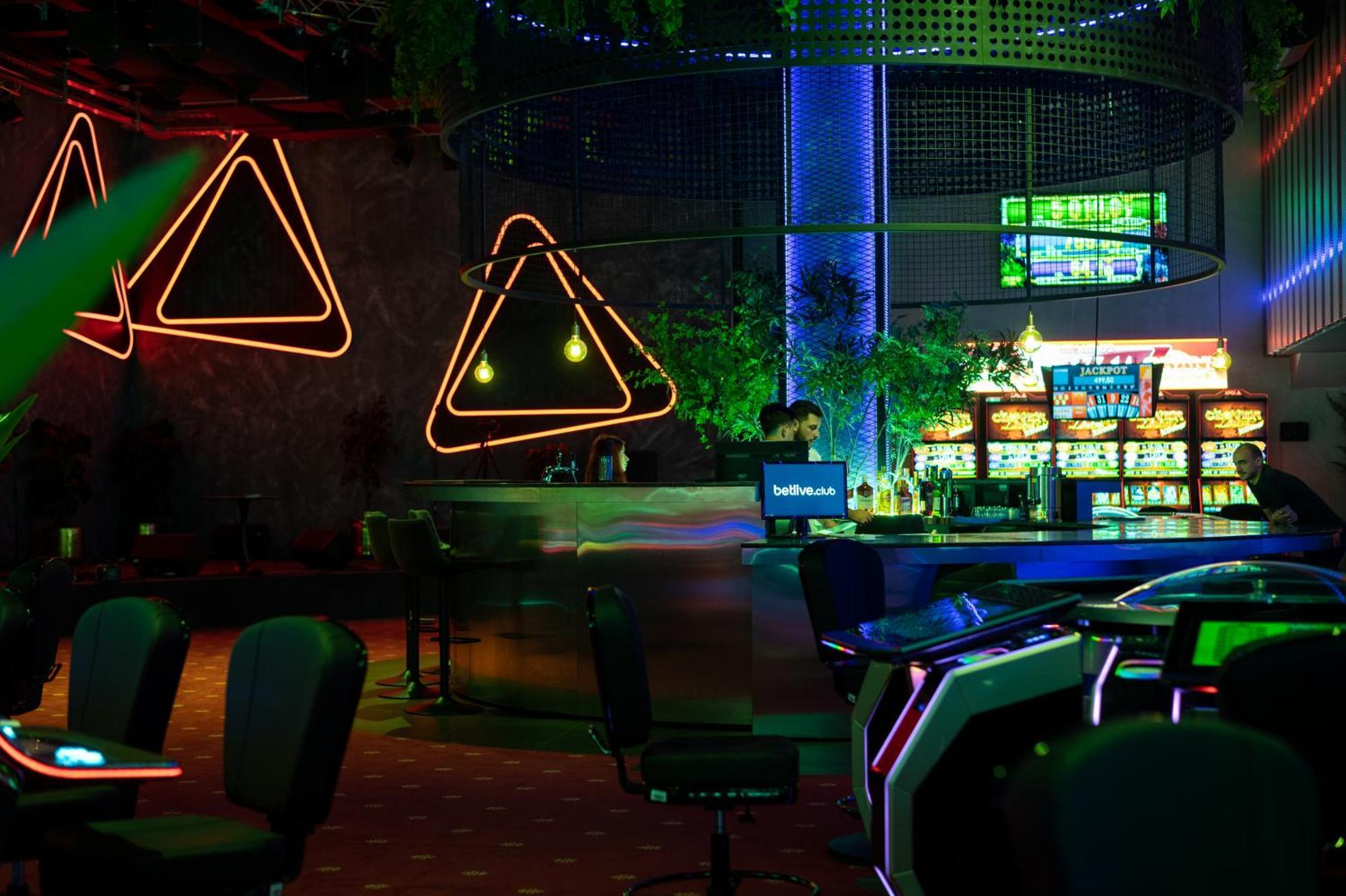 Bet25 Hotel Batumi Esterno foto