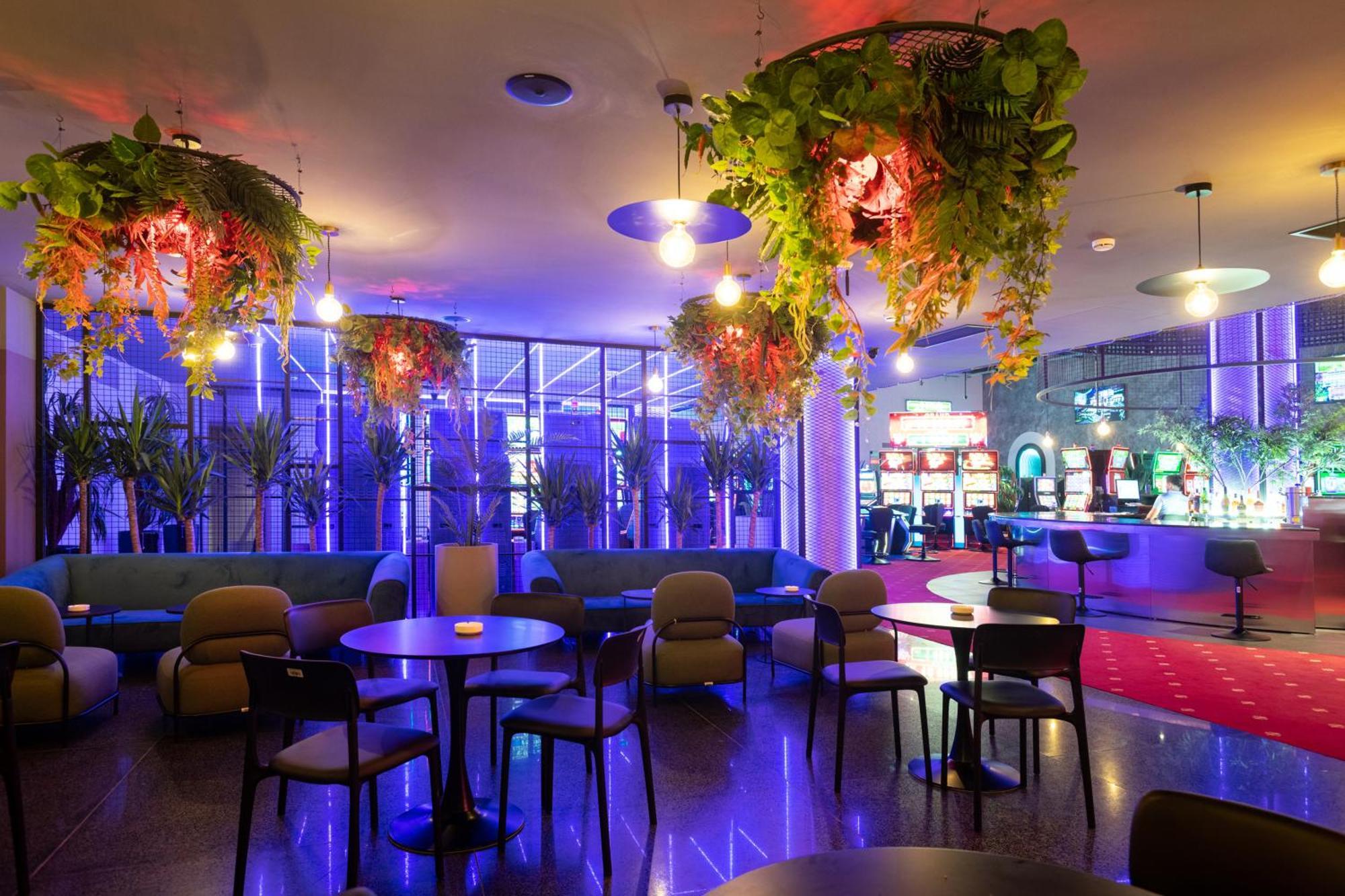 Bet25 Hotel Batumi Esterno foto